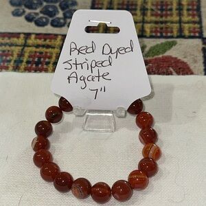 Beautiful Hand Crafted Red Dyed Striped Agate Stretch Bracelet
